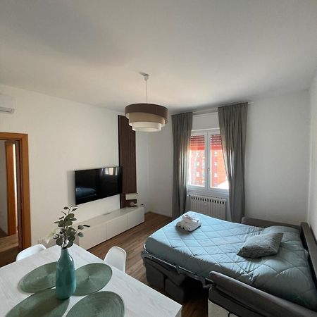 Soleo Guesthouse Monza Eksteriør billede