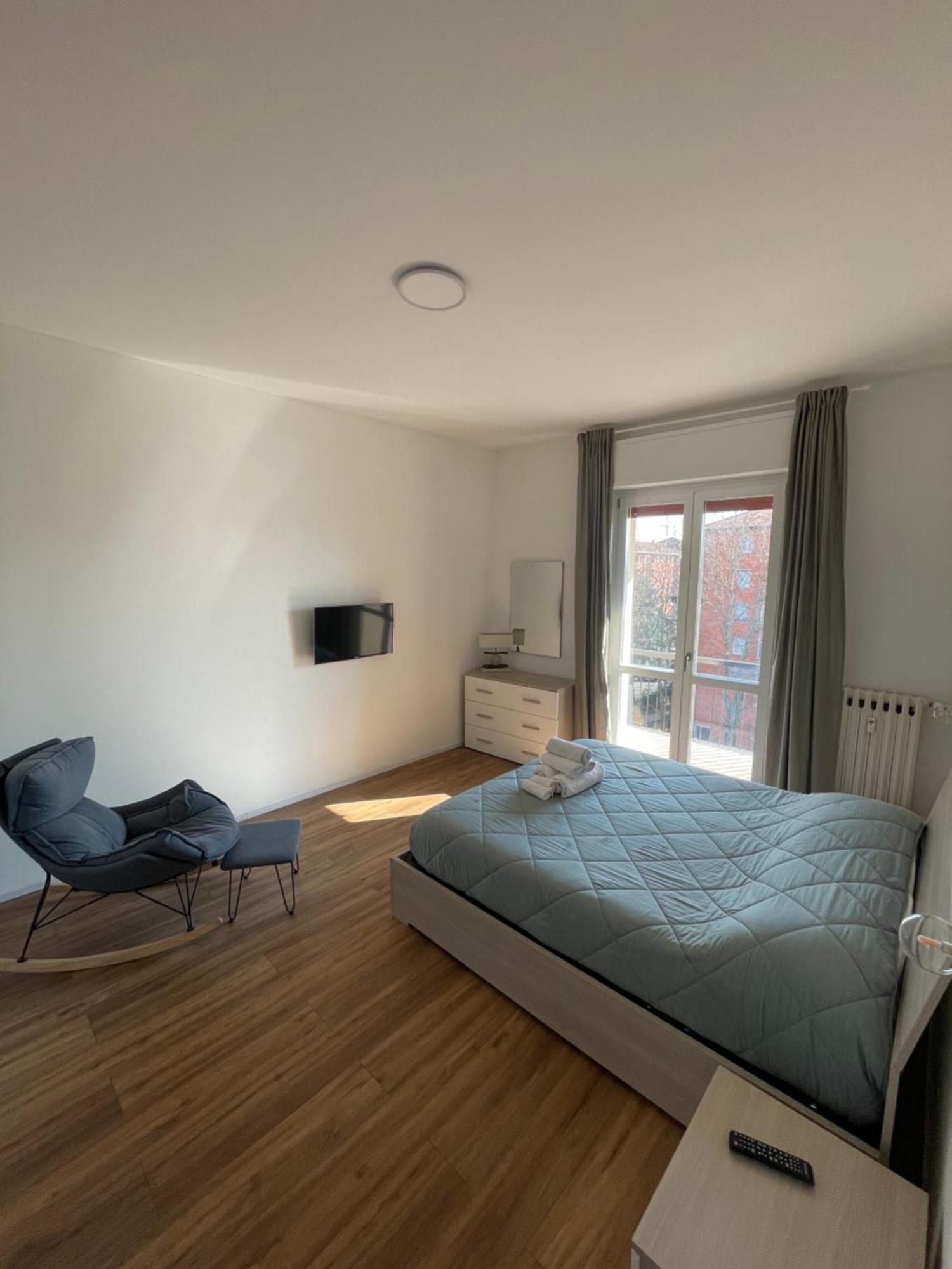 Soleo Guesthouse Monza Eksteriør billede